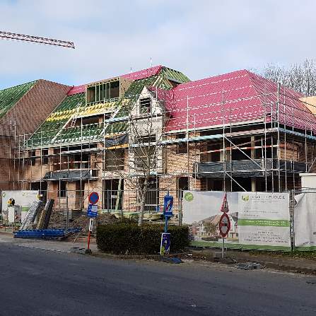 Onderdak wordt geplaatst.